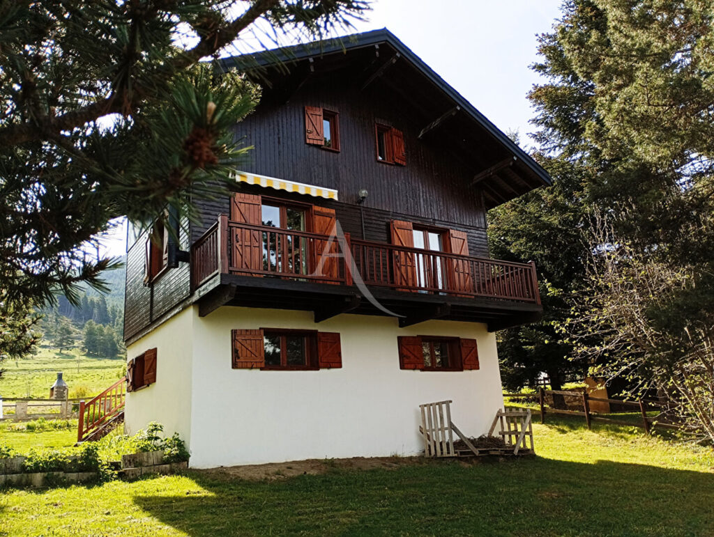 Maison ou Chalet à MATEMALE – 330000.00€